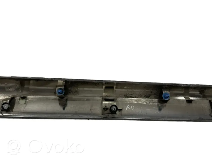 Citroen DS5 Moulure de porte avant 9673774780