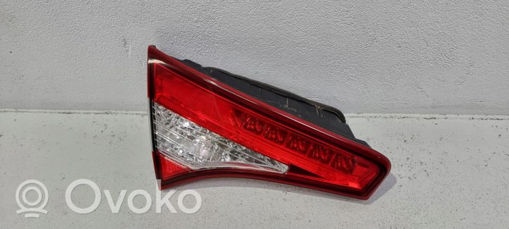 KIA Optima Lampy tylnej klapy bagażnika 92403-2T1