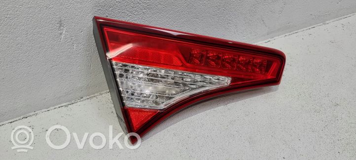 KIA Optima Lampy tylnej klapy bagażnika 92403-2T1