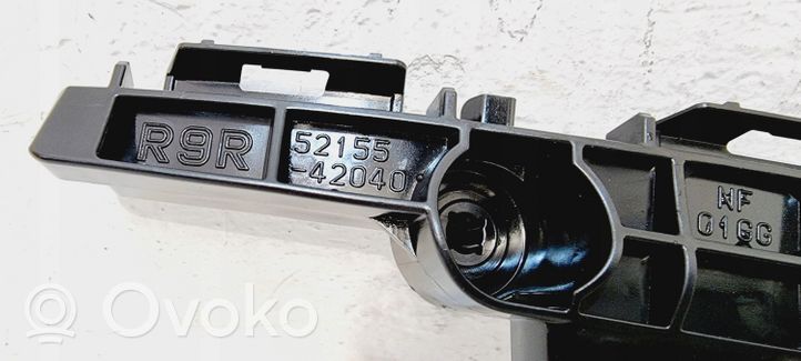 Toyota RAV 4 (XA10) Uchwyt / Mocowanie zderzaka tylnego 52155-42040