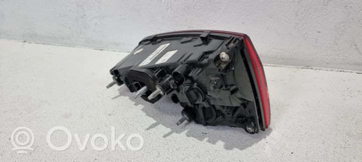 Volkswagen Polo VI AW Lampy tylnej klapy bagażnika 8W9945075