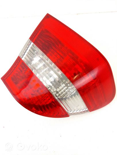 BMW 3 E46 Lampa tylna 6910531