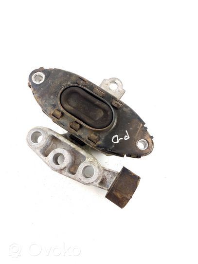 Opel Mokka Supporto della scatola del cambio 95135160