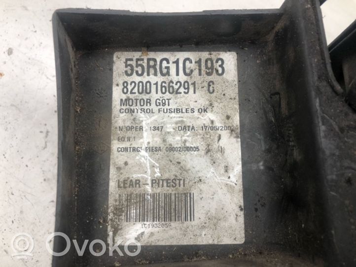 Renault Vel Satis Módulo de fusible 8200166291