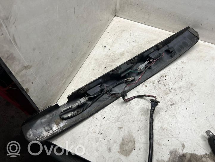 Nissan Qashqai+2 Éclairage de plaque d'immatriculation 26510JD00A