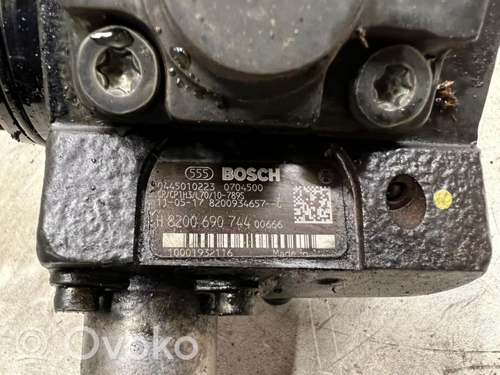 Nissan Qashqai+2 Pompa wtryskowa wysokiego ciśnienia 8200690744