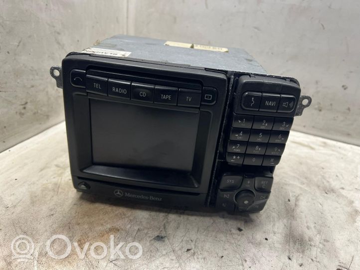 Mercedes-Benz S W220 Panel / Radioodtwarzacz CD/DVD/GPS A2208204889