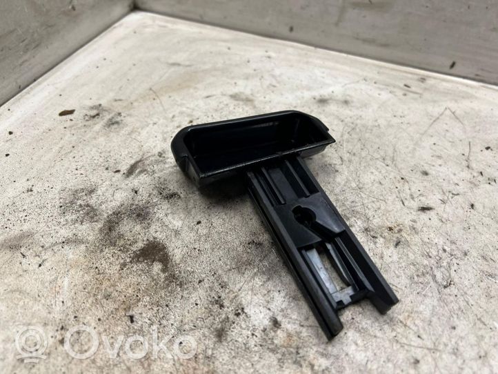 Mercedes-Benz S W220 Hand brake release handle 2204270120