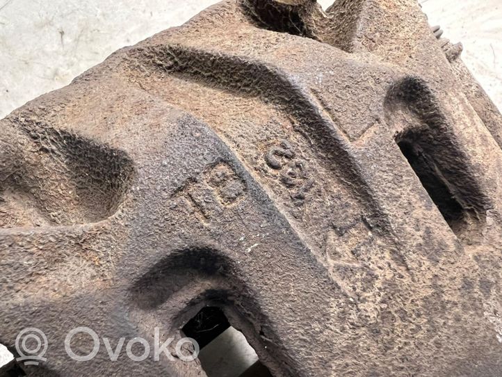 Nissan Qashqai+2 Bremssattel vorne TB132