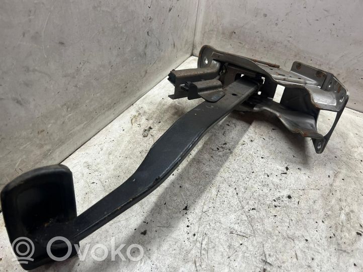 Nissan Pathfinder R51 Brake pedal 46501EB31C