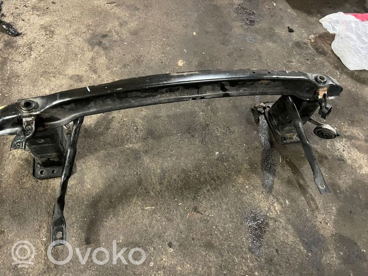 BMW X5 E70 Etupuskurin poikittaistuki 511174529416