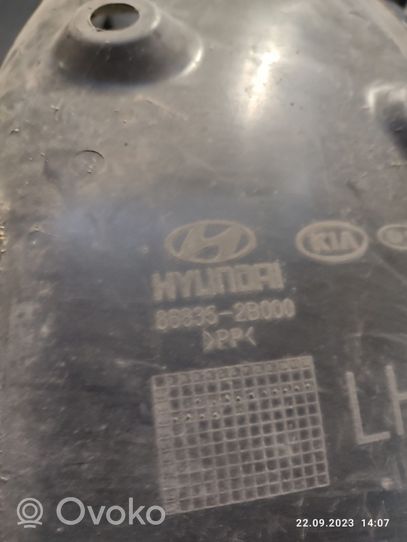 Hyundai Santa Fe Nadkole tylne 868352B000