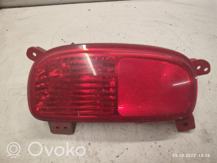 KIA Sorento Lampy tylnej klapy bagażnika 924052P850