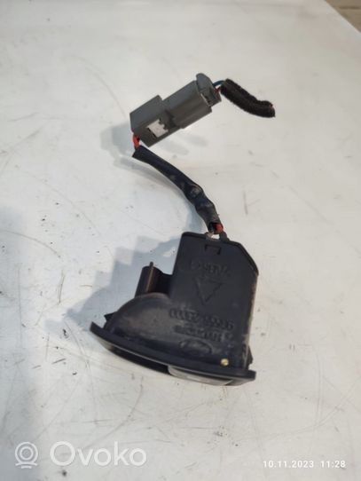 Hyundai Santa Fe Schalter Tankdeckel Tankklappe Tankentriegelung 935552B000