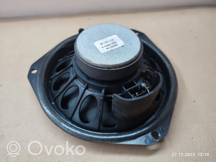 Opel Vectra C Enceinte de porte arrière 24423552