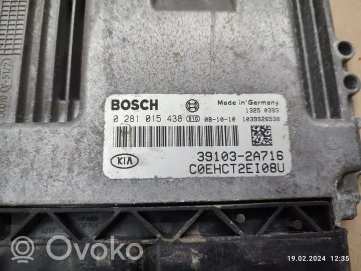 KIA Ceed Variklio valdymo blokas 391032A716