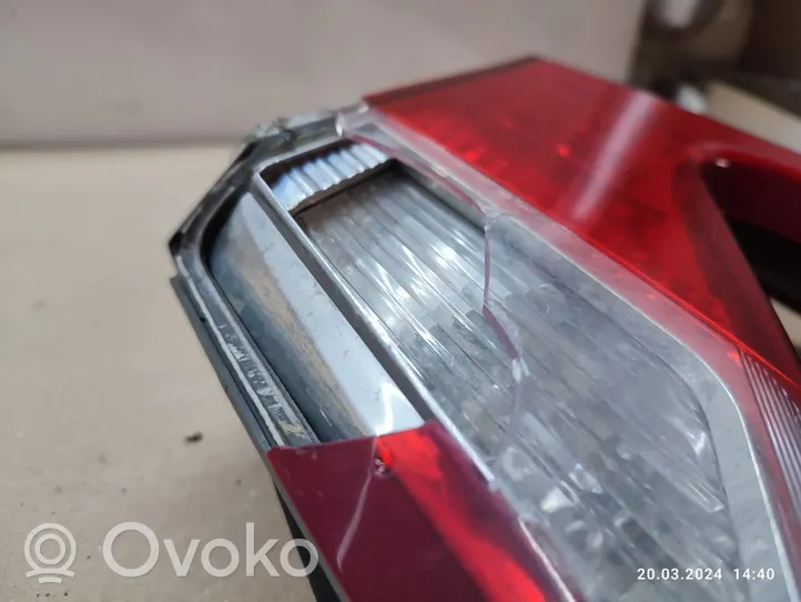 Honda Civic IX Takaluukun takavalot 