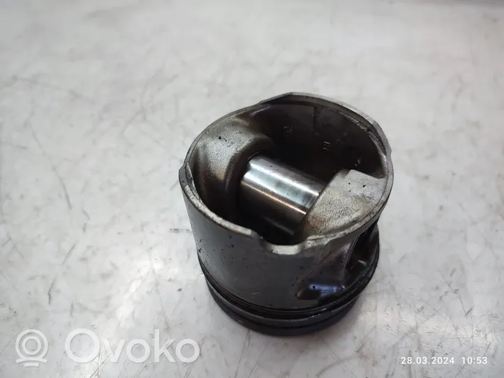 Hyundai Santa Fe Piston 