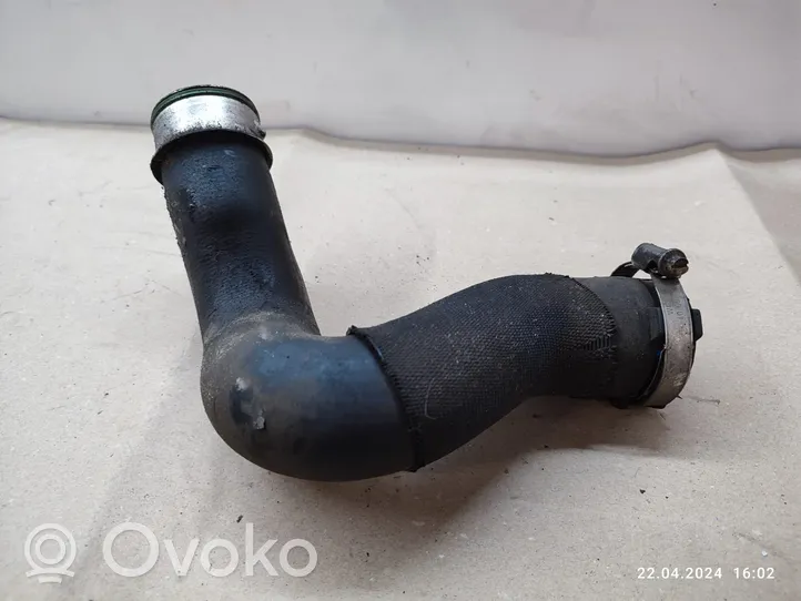 Audi Q7 4L Air intake hose/pipe 