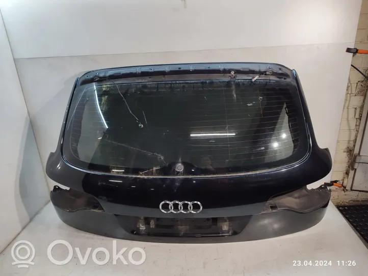 Audi Q7 4L Takaluukun/tavaratilan kansi 