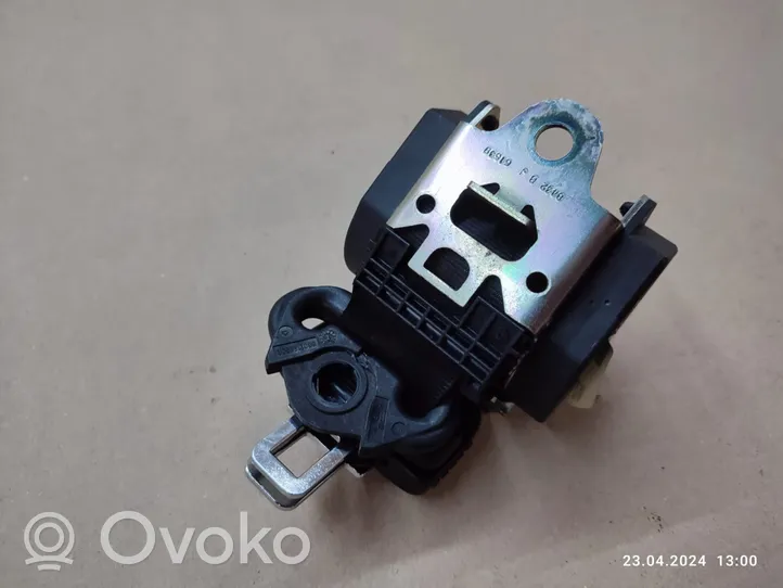 Audi Q7 4L Pas bezpieczeństwa trzeciego rzędu 4L0857811