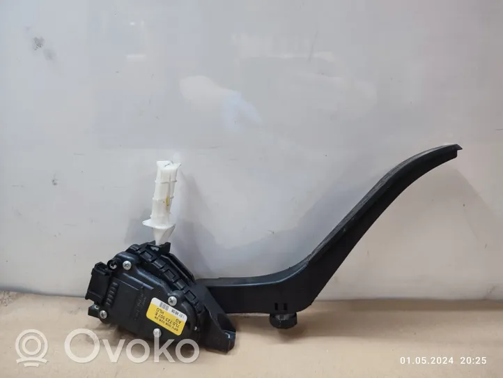 Audi Q7 4L Accelerator throttle pedal 7L0723507E