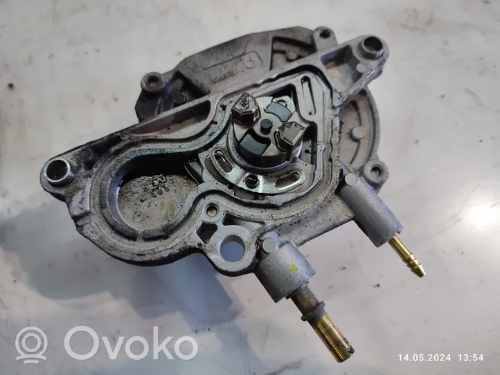 Opel Mokka Vacuum pump 70096902