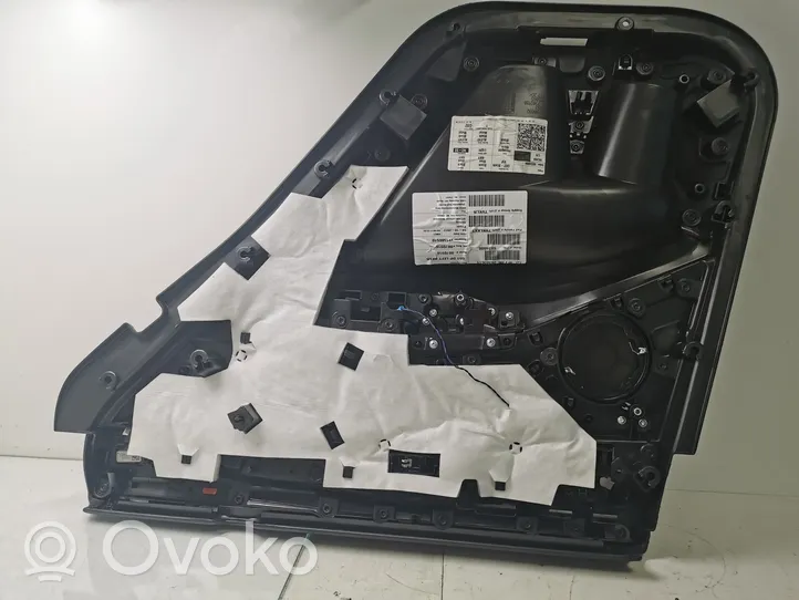 BMW X3 G01 Takaoven verhoilu 7410263