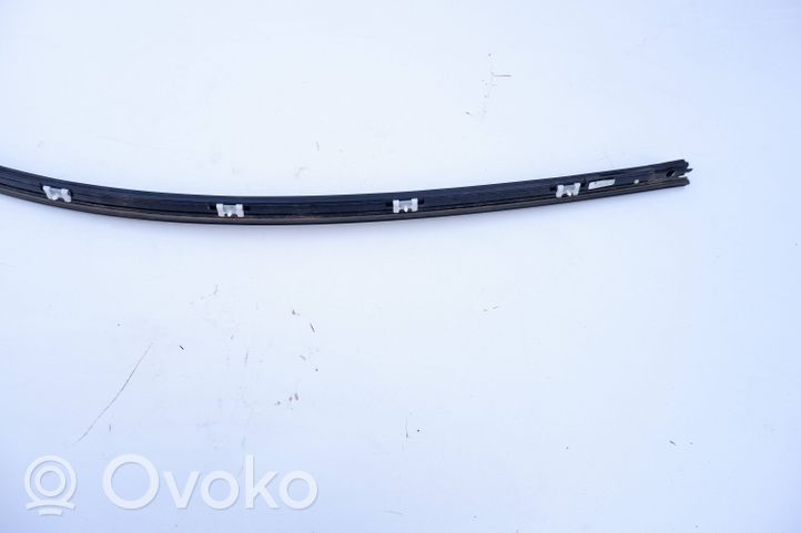 BMW 1 F20 F21 Moulure de porte avant 7284415