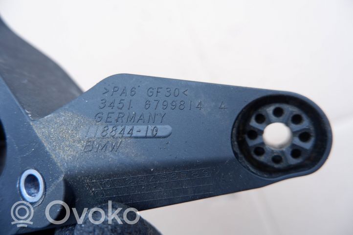 BMW 2 F46 Supporto pompa ABS 6799814