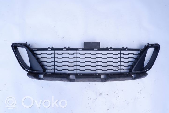 BMW 2 F46 Atrapa chłodnicy / Grill 8057891