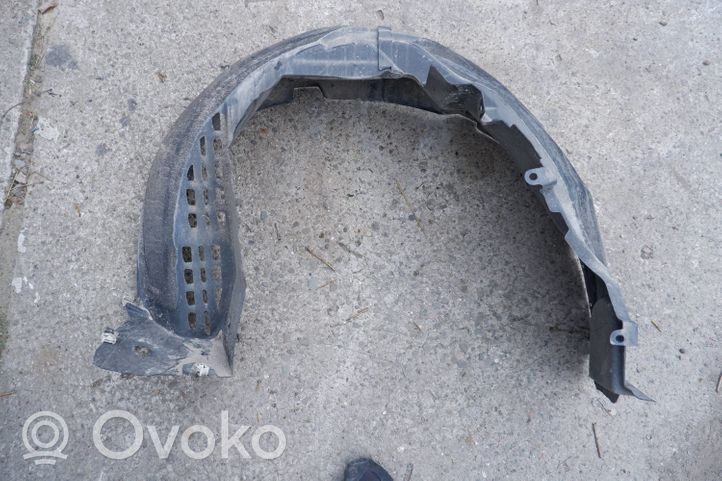 BMW i3 Aizmugurējais apakšspārns 7394079