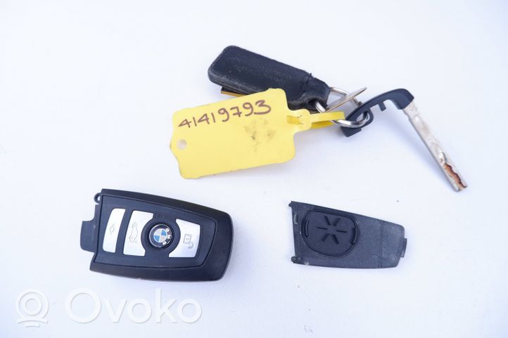BMW X3 F25 Aizdedzes atslēga / karte 9226939