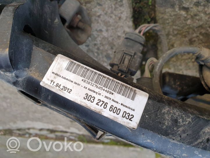 BMW 5 F10 F11 Комплект крюка B303276054409