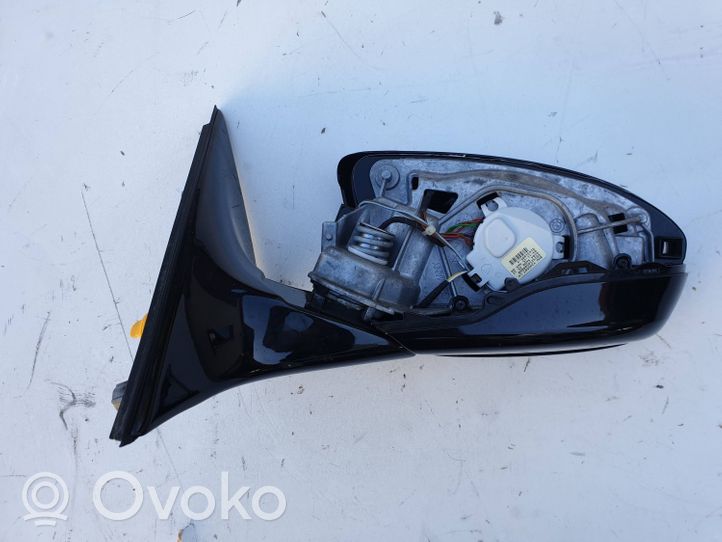 BMW M5 Elektryczne lusterko boczne drzwi przednich F0153401U6680