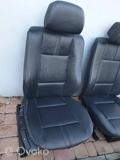 BMW X3 E83 Seat set 