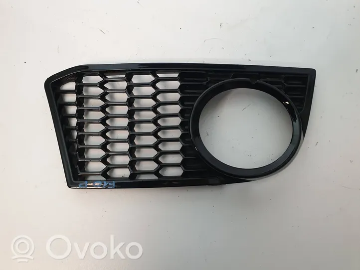 BMW 5 F10 F11 Front fog light trim/grill 7906198