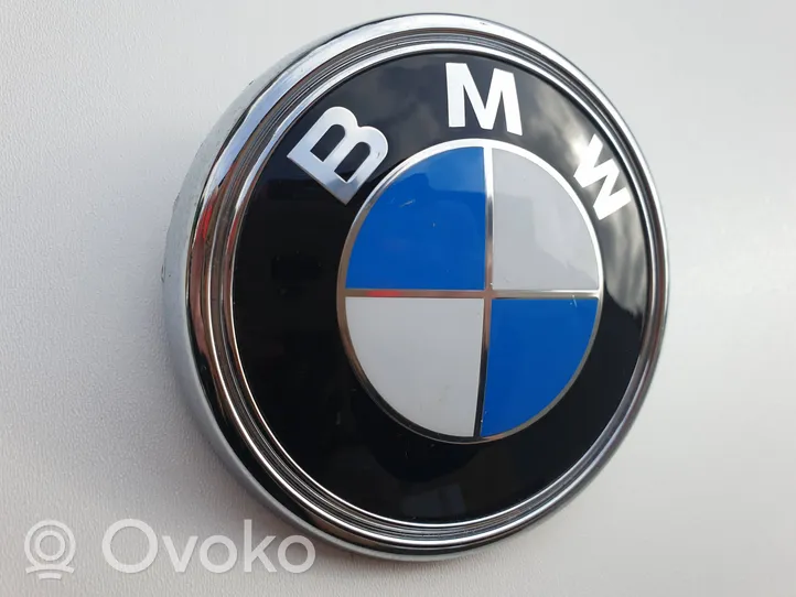 BMW X3 E83 Emblemat / Znaczek 3401005