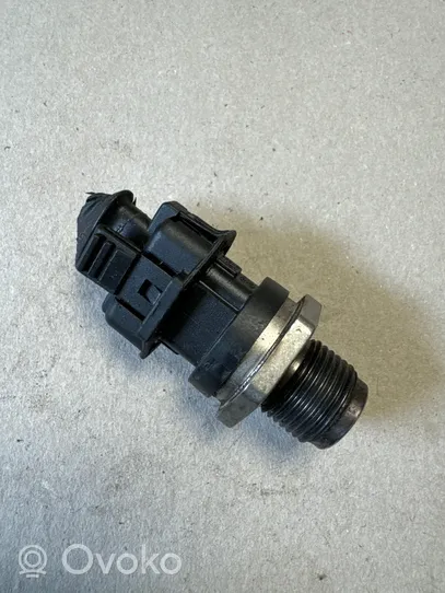 Chevrolet Captiva Fuel pressure sensor 0281002937