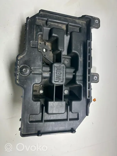 KIA Sorento Battery tray 37150C5002