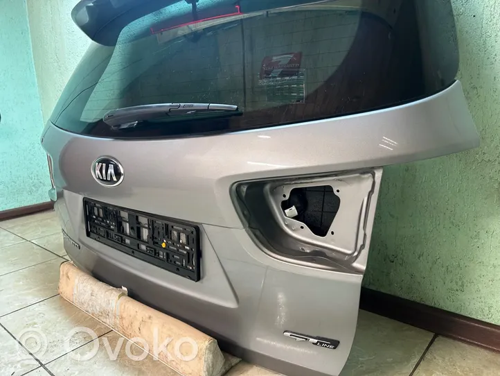 KIA Sorento Takaluukun/tavaratilan kansi 