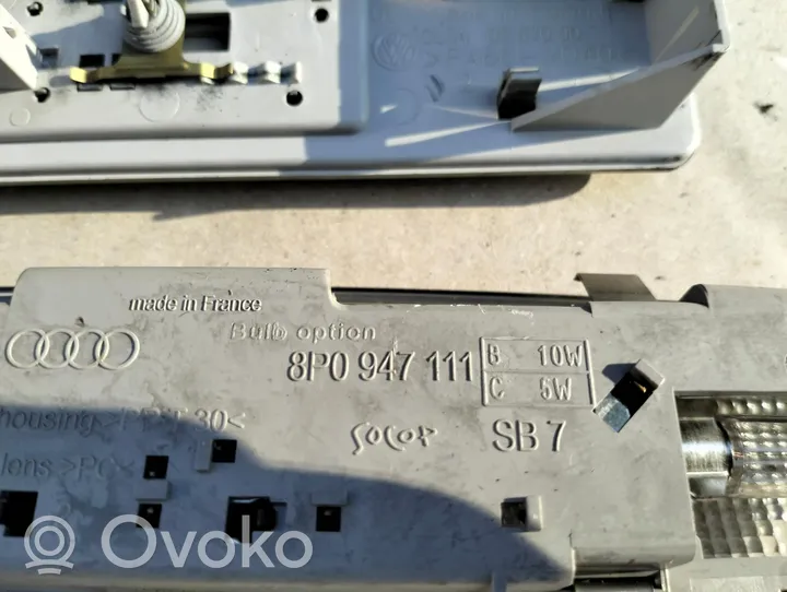 Skoda Rapid (120G, 130G, 135G) Rivestimento della console di illuminazione installata sul rivestimento del tetto 6L0947105B
