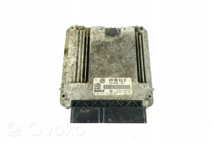 Volkswagen Touareg I Unité de commande, module ECU de moteur 070906016BT