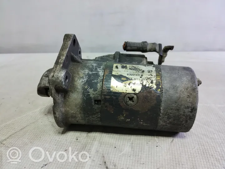 Volkswagen PASSAT B2 Starter motor 035911023F