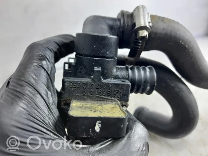 BMW 3 E46 Electric auxiliary coolant/water pump 8391419