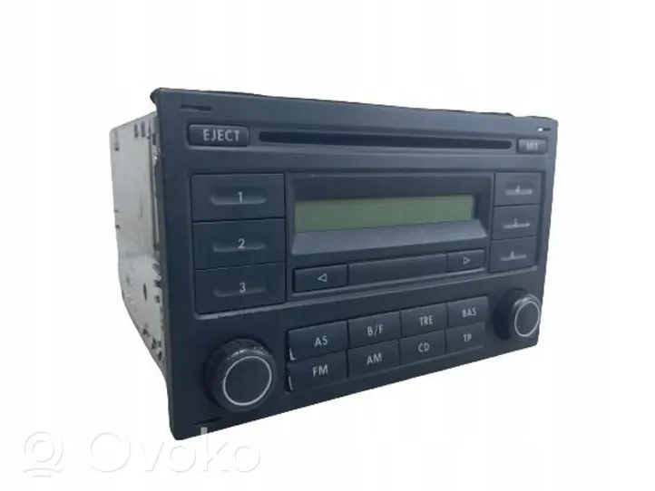 Volkswagen Fox Radio/CD/DVD/GPS-pääyksikkö 5Z0035152