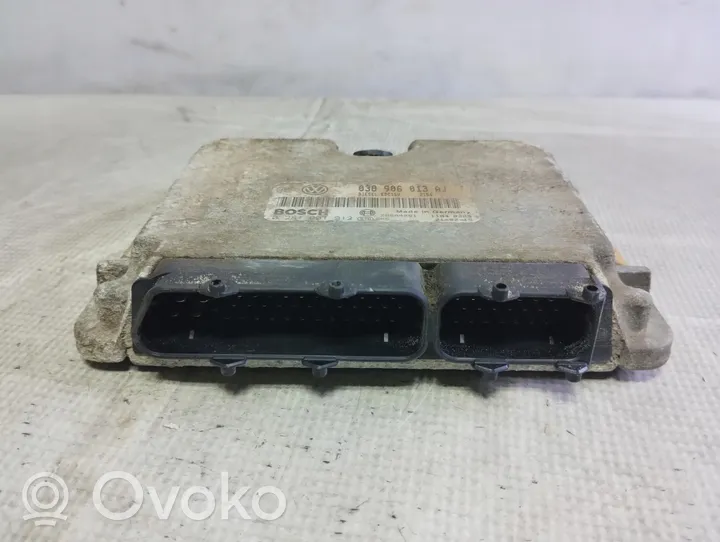 Volkswagen Polo IV 9N3 Centralina/modulo motore ECU 038906013AJ