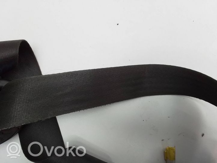 Iveco Daily 35.8 - 9 Front seatbelt 