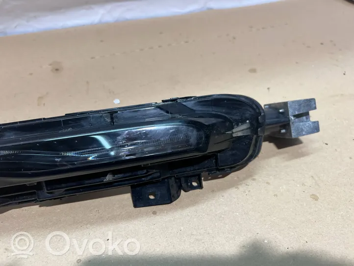 Volvo V40 Cross country Phare de jour LED 31395920