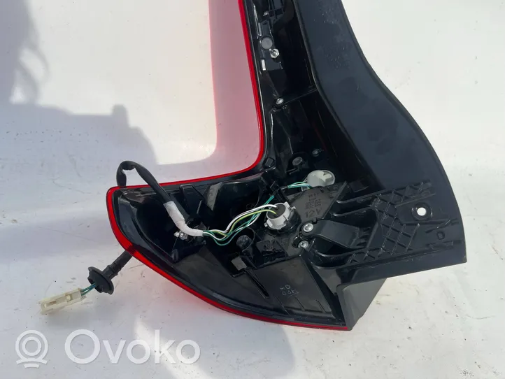 Mitsubishi Eclipse Cross Lampa tylna W3155